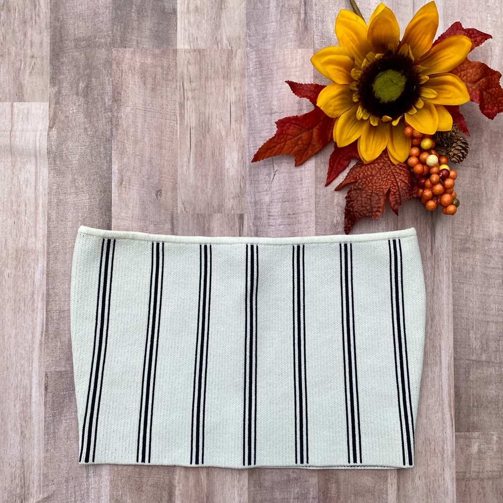 L.A. Hearts vertical striped tube top black/ white